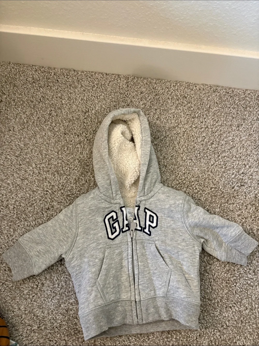 GAP Light Gray Sherpa-Lined Hooded Zip Sweatshirt
